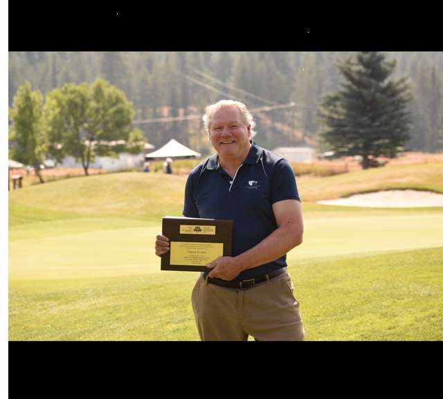 2026_Nation_Tournament_Folder/Graeme_and_Plaque_for_Web.JPG